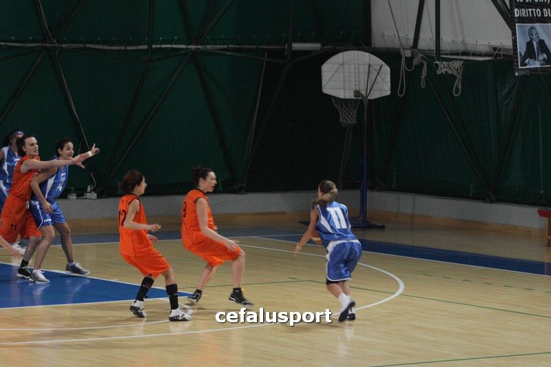 120218 basket 488_tn.jpg